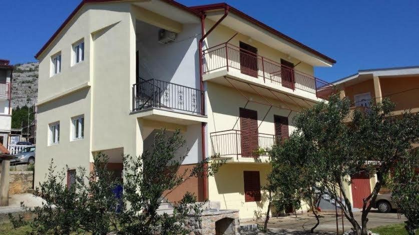 Jure Erceg Apartment Starigrad Paklenica Exterior photo