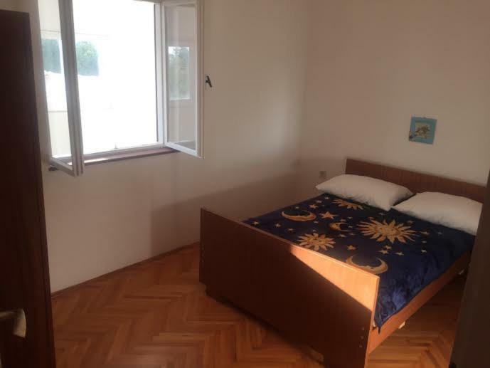 Jure Erceg Apartment Starigrad Paklenica Exterior photo